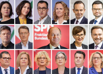 Планета в проводах