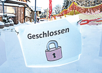 «Омикрон» наступает