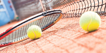 Планета в проводах