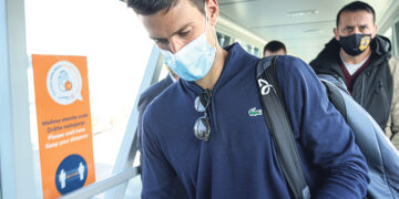 «Новакса» выгнали из Австралии