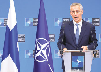 НАТО направляет войска в Восточную Европу