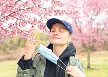 Вирус, сними маску!