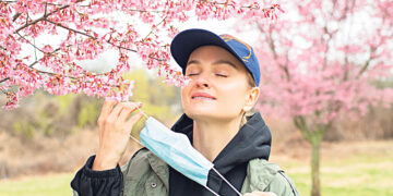 Вирус, сними маску!