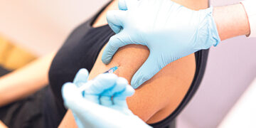 Сытое брюхо к лептину глухо