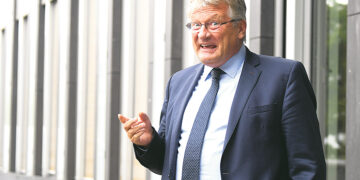 АдГ потеряла председателя