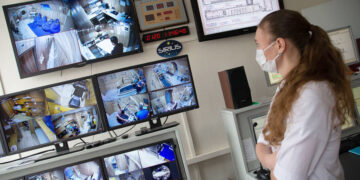 Почему Шрёдер рванул в Москву