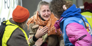 ПЕРЕГОВОРЫ ПРЕРВАЛИСЬ, РАЗГОВОРЫ ПРОДОЛЖАТСЯ