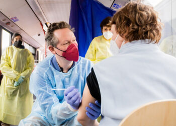 Звёздочка моя ясная…