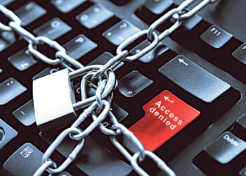 Россия  выходит из сети?