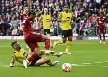 Праздник в Мюнхене, траур в Фюрте