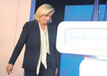 Как «Авиазапчасть» проиграла Макрону президентские выборы