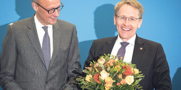 Выборы в Шлезвиг-Гольштейне  ослабили Шольца