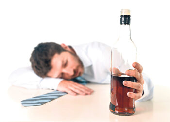 ВОЗ предложила бороться  с алкоголизмом налогами