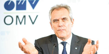 Близость немецкого менеджера к Путину дорого стоила Австрии