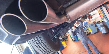 Европарламент запретил  двигатели внутреннего сгорания