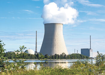 Назад, к ядерной энергетике?