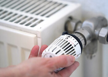 Предстоящей зимой в квартирах станет холоднее?