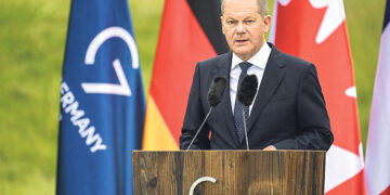 Шольц объявил о смена курса в отношении РФ