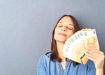 Растут доходы  бедных и богатых