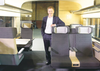 DB представил новый дизайн вагонов ICE