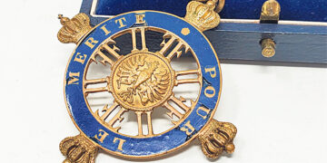 Орден с особым статусом