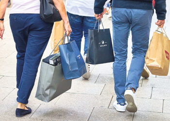 Немецкий индекс потребительского климата рекордно низок