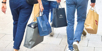 Немецкий индекс потребительского климата рекордно низок