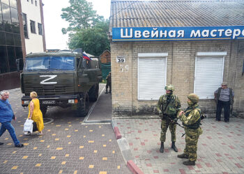 Деньги и патриотизм: кого и как в России вербуют добровольцами на войну в Украине