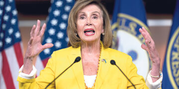 Долетела: спикер Конгресса США посетила Тайвань