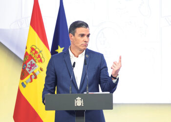 Без галстука – ради энергосбережения