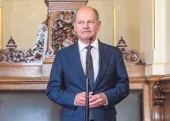 Рейтинги власти опустились до рекордных отметок