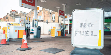 Лондон предполагает ввести кризисный бюджет