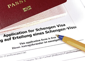 ЕС раскололся из-за виз для россиян