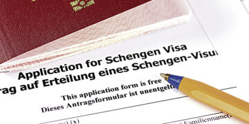 ЕС раскололся из-за виз для россиян