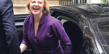 Лиз Трасс избрана премьер-министром