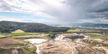 Швейцария хочет хранить  отходы АЭС у немецкой границы