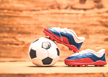 С кем и когда сыграет Россия?