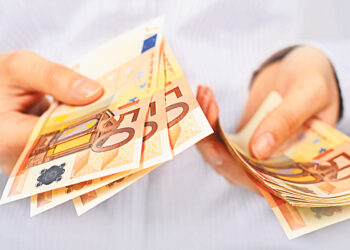 Власть заплатит  народу за терпение