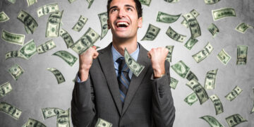 Увеличилось количество долларовых миллионеров