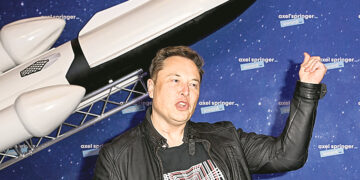 Как Илон Маск помогает в отражении российской агрессии