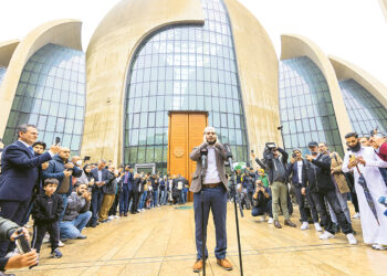 Кёльнской мечети разрешено созывать на молитву через громкоговорители