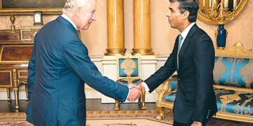 В Великобритании произошла  смена премьер-министра