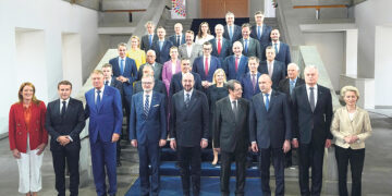 Состоялся первый саммит Европейского политического сообщества