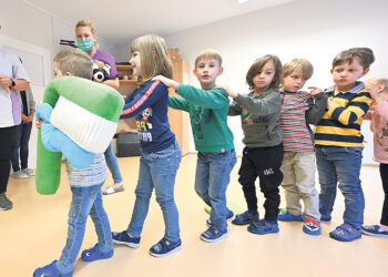 Для малышей – только вегетарианское питание?