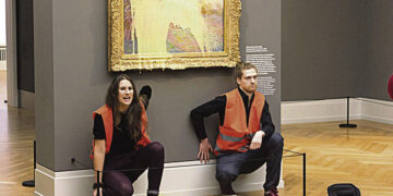 Им Германию не склеить