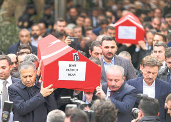 На пешеходной улице Стамбула произошёл теракт