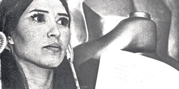 Активистка придумала индейское происхождение