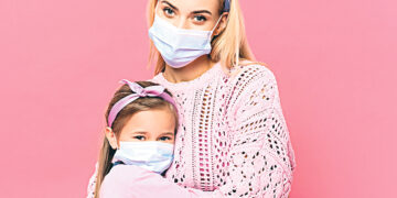 COVID-19  сильнее повлиял на женщин,  чем на мужчин