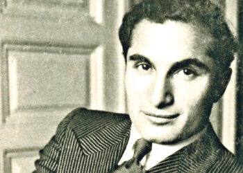 «И опять поёт наш любимец Йозеф Шмидт»