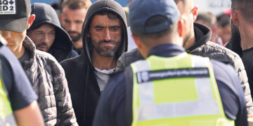 Лондон и Париж будут вместе  бороться с нелегалами